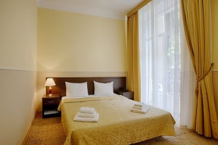 Стандартный 2-местный (с балконом, вид на море, корпус №1)