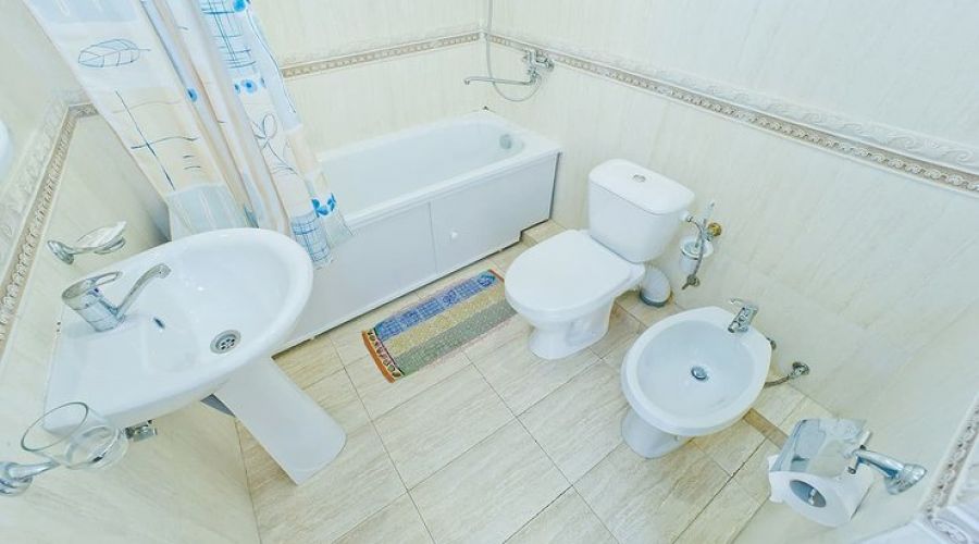 Полулюкс 2-местный 2-комнатный (вид на море, корпус №2)